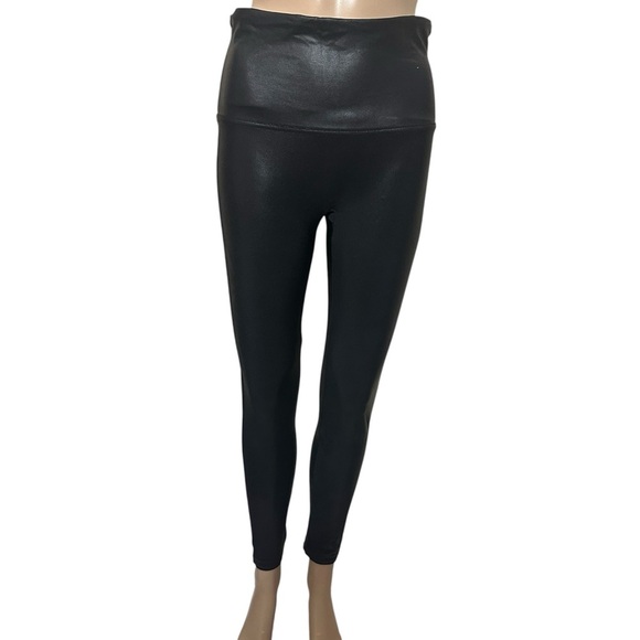 SPANX Black High-Waisted Leggings Sleek Design - Picture 6 of 9